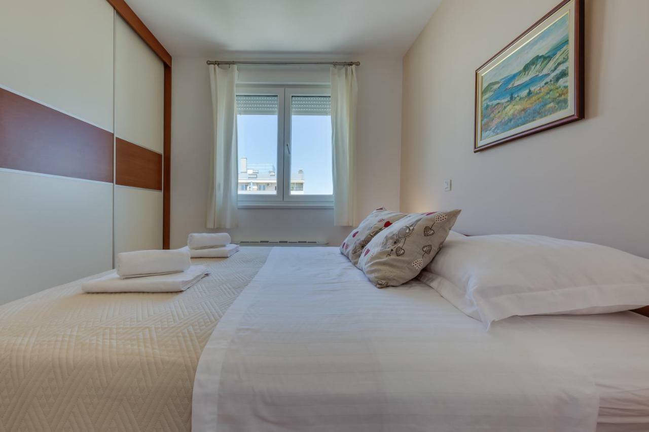 Apartment Pavic - Private Parking ซาดาร์ ภายนอก รูปภาพ