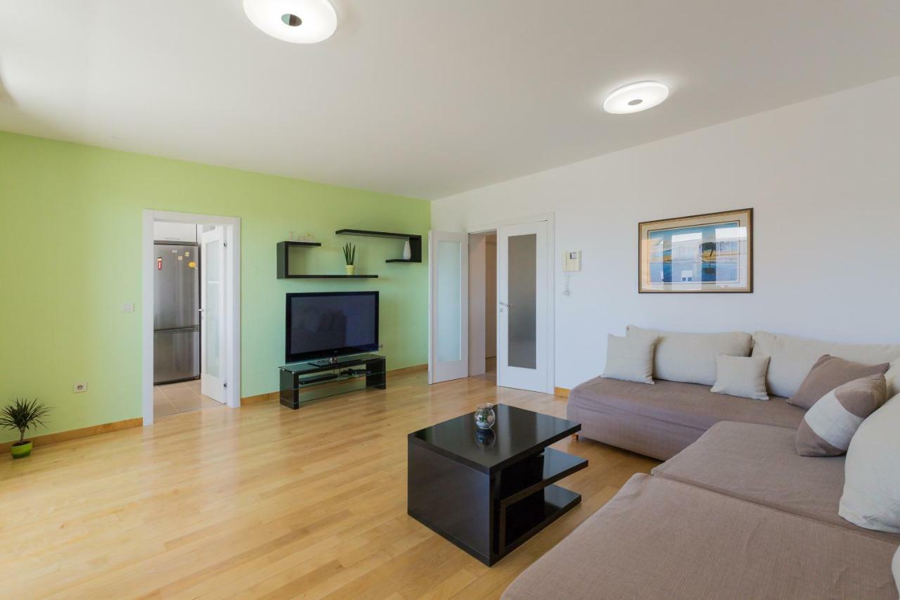 Apartment Pavic - Private Parking ซาดาร์ ภายนอก รูปภาพ